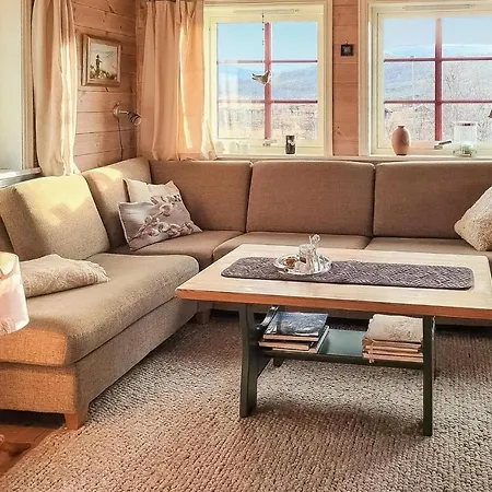 3 Bedroom Nice Home In Voringsfoss Maurset